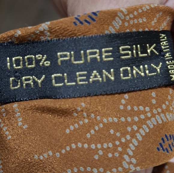 NWT Vintage Giorgio Armani Cravatte Made in Italy 100% Pure Silk Tie. - Picture 12 of 15